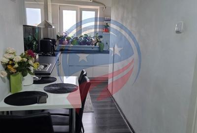 Apartament cu 2 camere decomandat în Calea București