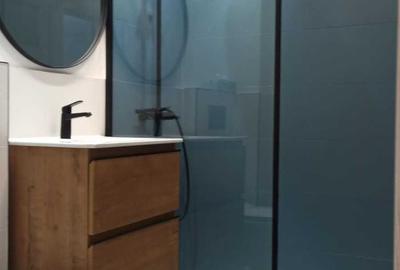 Apartament cu 3 camere semidecomandat în Central - 4
