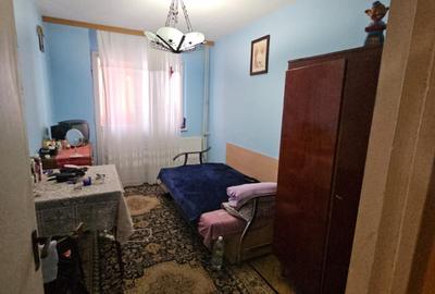 Apartament cu 3 camere decomandat în Central - 4