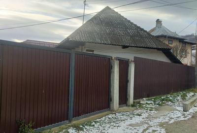 Teren de 2152 mp, în Central - 3