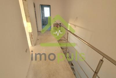 Duplex cu 4 camere cu Canalizare în Moșnița Nouă - 10
