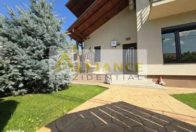 Casă cu 4 camere în Berceni