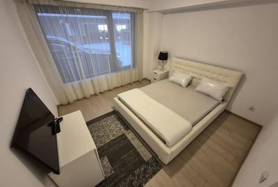Apartament cu 2 camere decomandat în Exterior Vest