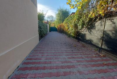Casă cu Teren 450 Mp în Central - 17