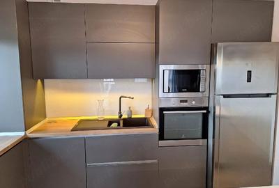 Apartament cu 3 camere decomandat în Borhanci
