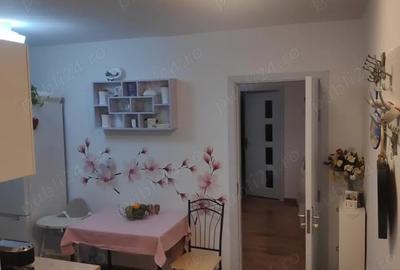 Apartament cu 3 camere semidecomandat în Turda - 3