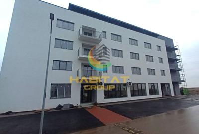 Apartament cu 3 camere decomandat în Berceni