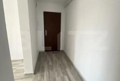 Apartament cu 2 camere semidecomandat în Decebal