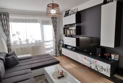 Apartament cu 2 camere decomandat în Tractorul