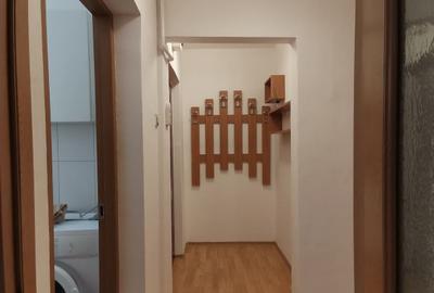Garsonieră decomandată în Decebal - 5
