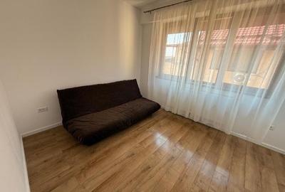 Apartament cu 3 camere, mobilat în Drumul Taberei