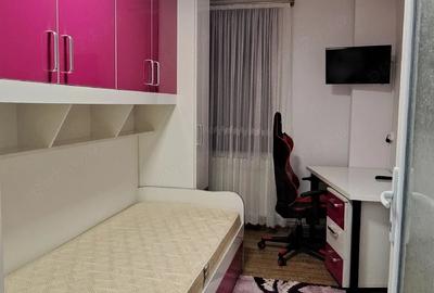 Apartament cu 3 camere decomandat în Central - 1