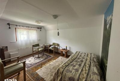 Casă cu 4 camere cu Teren 647 Mp în Central - 16