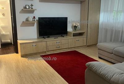 Apartament cu 3 camere semidecomandat în Giulești