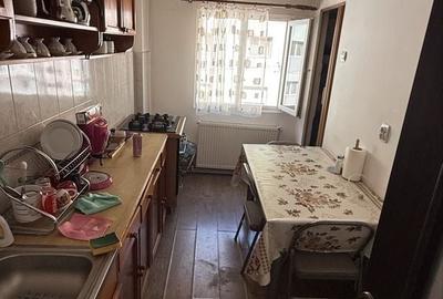 Apartament cu 2 camere decomandat în Exterior Vest