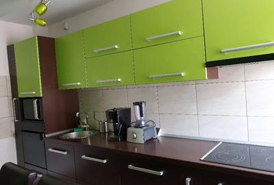 Apartament cu 2 camere decomandat, mobilat în Bună Ziua
