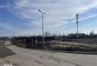 Teren de 3678 mp, în Central - 2