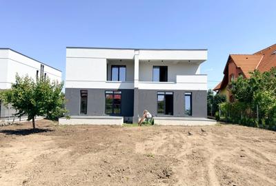 Duplex cu 4 camere cu Canalizare în Dumbrăvița - 3
