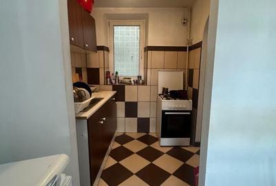 Apartament cu 4 camere decomandat, mobilat în Colentina - 1