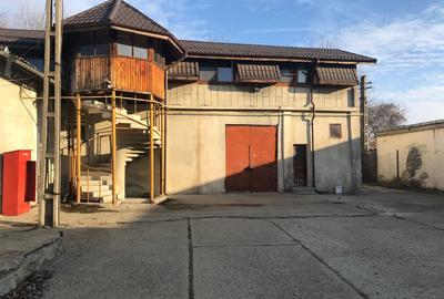 Spațiu industrial, de 1,500 mp, în Central