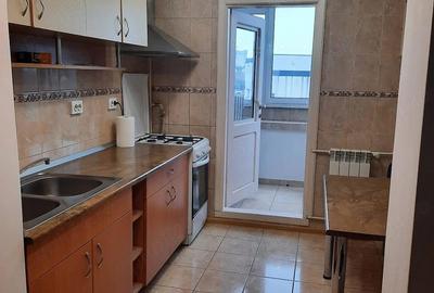 Apartament cu 3 camere decomandat în Malu Roșu - 8