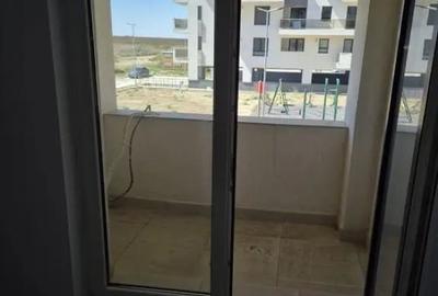 Apartament cu 2 camere decomandat în Tomis Plus