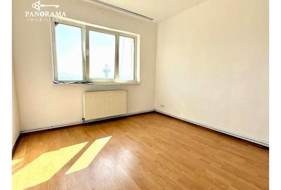 Apartament cu 3 camere decomandat în Central - 4