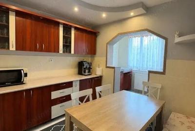 Apartament cu 3 camere decomandat în Central - 5