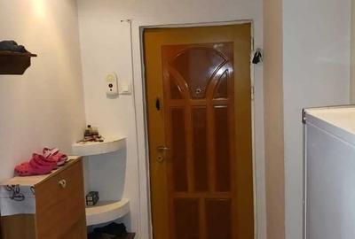 Apartament cu 4 camere semidecomandat în Micro 16 - 6