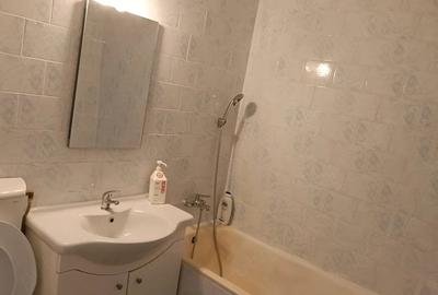 Apartament cu 2 camere semidecomandat în Sebastian