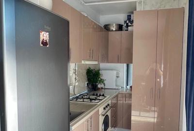 Apartament cu 2 camere decomandat în Andronache - 1