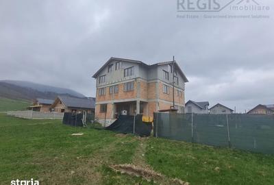 Casă cu 4 camere cu Teren 500 Mp în Central - 6