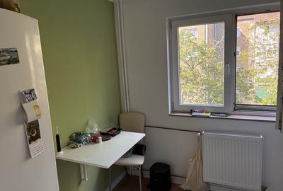 Apartament cu 3 camere semidecomandat în Rogerius - 1