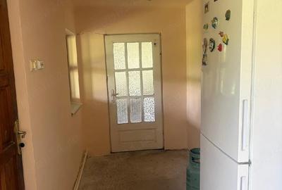 Casă cu Teren 2050 Mp în Central - 6