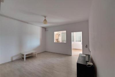 Apartament cu 2 camere decomandat în UTA - 2