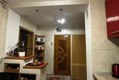 Apartament cu 2 camere decomandat în Astra - 2