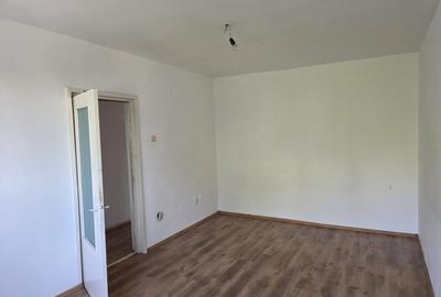 Apartament cu 2 camere decomandat în Siderurgiștilor - 13