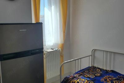 Apartament cu 2 camere semidecomandat în Roșu