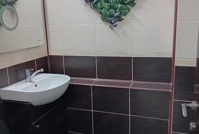 Spațiu comercial, de 78 mp, în Vitan
