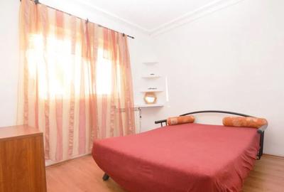Apartament cu 2 camere semidecomandat, mobilat în Iancului