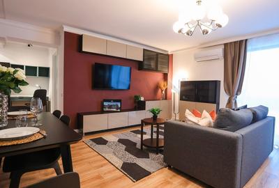 Apartament cu 2 camere semidecomandat, mobilat în 13 Septembrie - 2