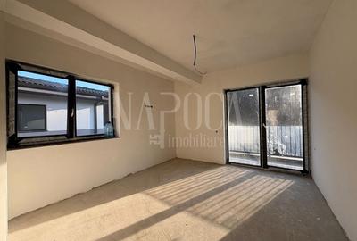 Duplex cu 4 camere cu Canalizare în Tăuți - 4