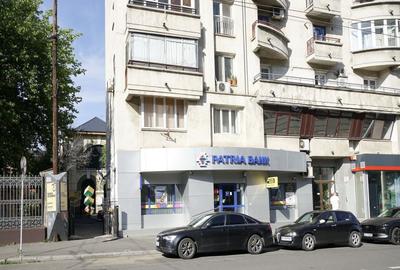 Spațiu comercial, de 100 mp, în P-ța Sfânta Vineri - 7
