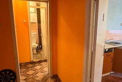 Apartament cu 4 camere decomandat în Astra - 13