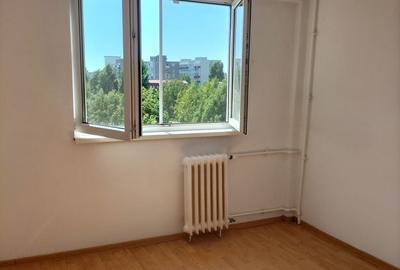 Apartament cu 2 camere decomandat în Brâncoveanu