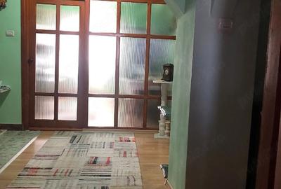 Apartament cu 3 camere decomandat în Central - 3