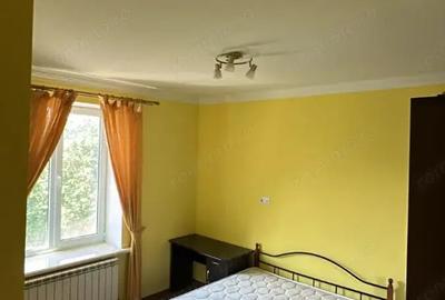 Garsonieră decomandată în Lipovei
