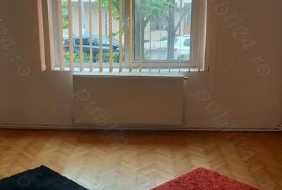 Apartament cu 4 camere decomandat în Otopeni - 9