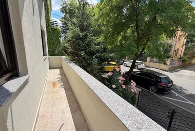 Apartament cu 3 camere semidecomandat în Capitale - 6