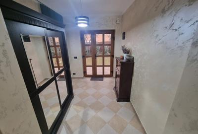 Duplex cu 3 camere cu Canalizare în Nicolina - 2